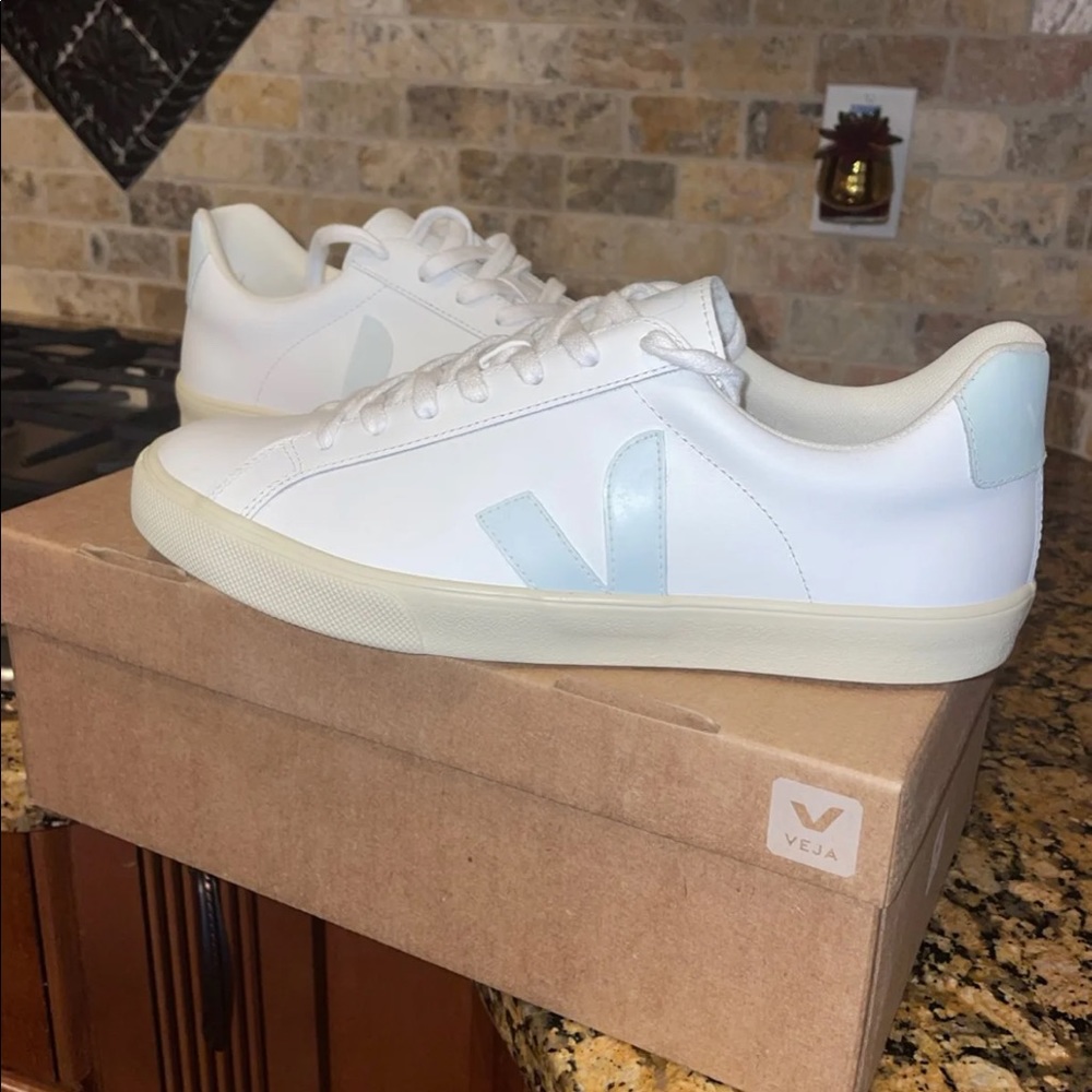 Veja Esplar Sneakers Size 9